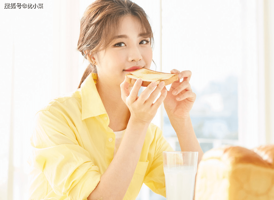 女人怎么养出自己的贵气感 bc01c3a88463485981c234f7c562fa60.png