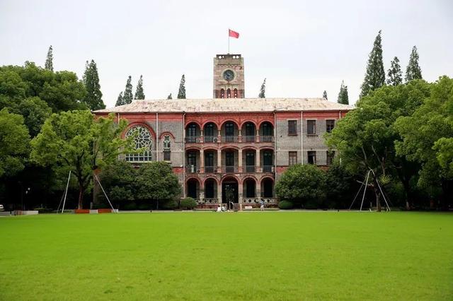 人才落户直通车开进苏州大学 "后浪"落户更便利