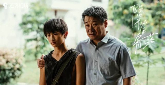 职场|原创抠图、替身、轧戏、爆黑料，娱乐圈生存法则太残酷！