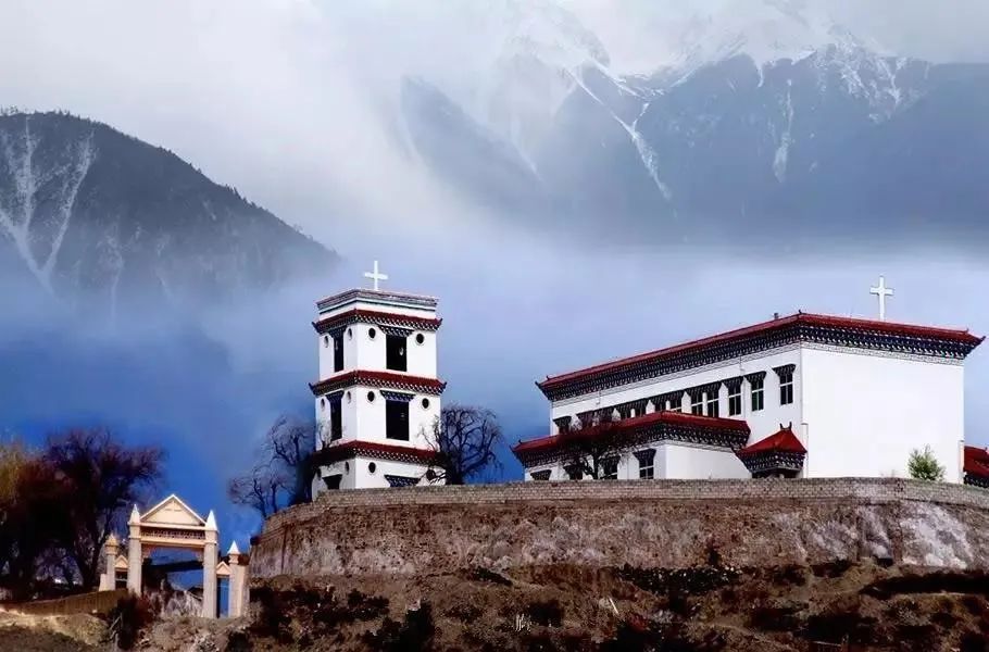 走吧!去昌都旅游,从左贡一路出发去芒康