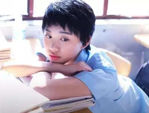 闫妮女儿邹元清:11岁初登荧屏,曾被嘲捧不红的