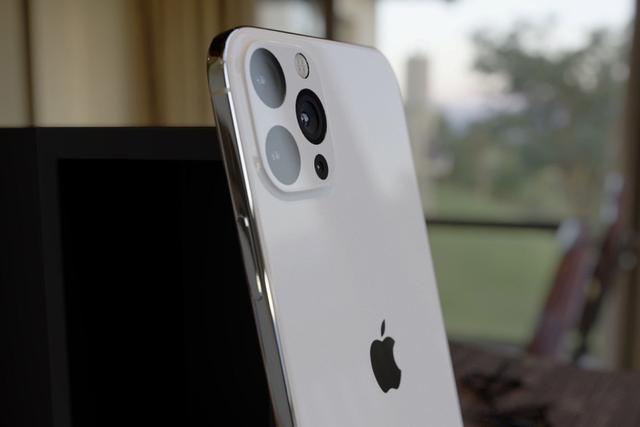iPhone12pro镜头,iPhone12pro镜头 原创快充只有20wiphone12pro凭什么敢上120hz刷新率