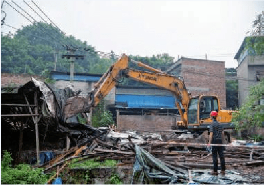 原创违建整治"百日攻坚" 重庆中梁山街道拆除共和村三处违建