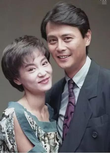 1997年,结婚前一天,刘德凯一通电话,害刘雪华摘掉器官