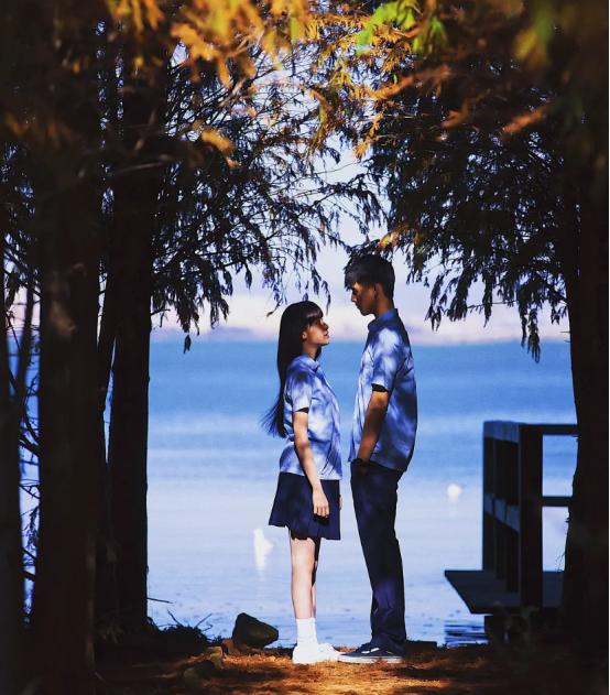 凯丽|原创95后星二代们:闫妮女儿跑龙套,张凯丽女儿被强捧,而他备受好评