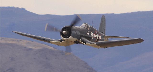 前文说过,1938年f4f"野猫"还在试飞时,美国海军开始启动下一代高速