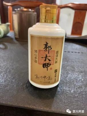 【国酒大师】手酿五十度的白酒,醉出的却是中国韵味!