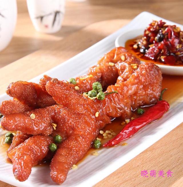 原创焖炖牛肉,香辣虎皮鸡爪,上海爆鱼,蒜香鸡翅的家常做法