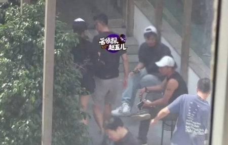 被出轨女主diss上头条, 私生活超精彩的林丹要来称霸娱圈了?