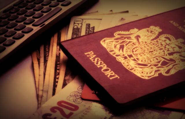 gdp猥琐_猥琐男(2)