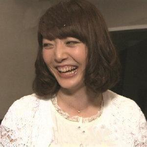 声优|原创花泽香菜宣布结婚，男方小野贤章同为声优，恋爱三年终成正果