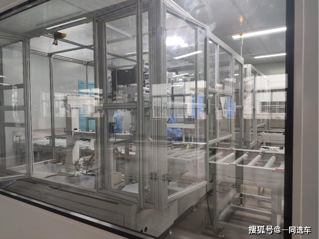 探秘比亚迪刀片电池生产工厂，比食品车间还干