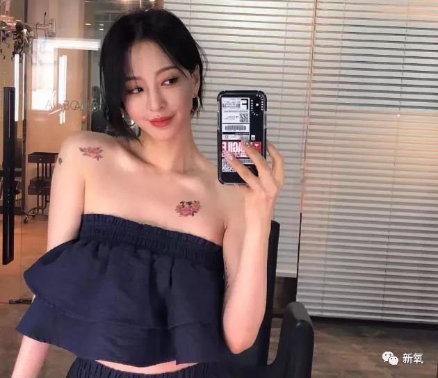 原创好歹也是娱乐圈第一代人造顶级美女,怎么也因为乱填充翻车了? 原创好歹也是娱乐圈第一代人造顶级美女,怎么也因为乱填充翻车了?