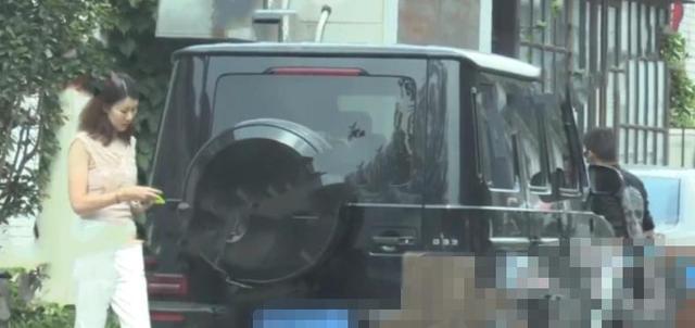 王宝强女友冯清夜会小鲜肉，马蓉大骂冯清不清