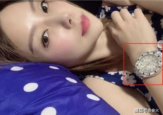 钻表|原创懒理小姑子辱骂，36岁落选港姐家住8000尺豪宅，晒70万绝版钻表