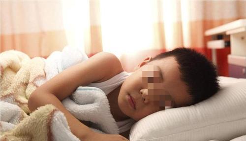 如何快速有效的给小孩分床睡 8c23a67b94a241c6a8c683526cf3e1cb.jpeg