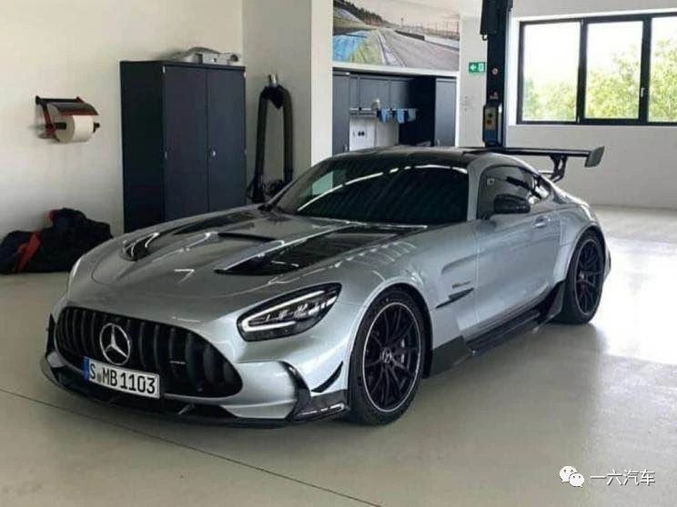 一六车闲篇儿—amg gt r