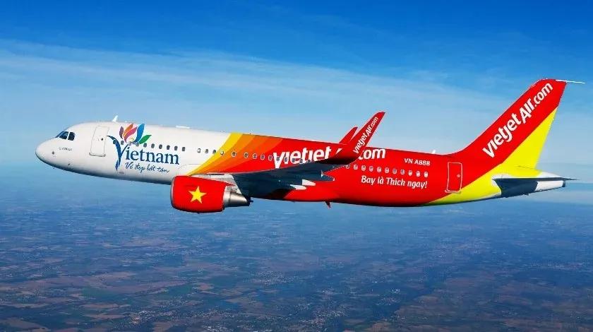 除了开飞机接客，这年头航空公司什么活都接