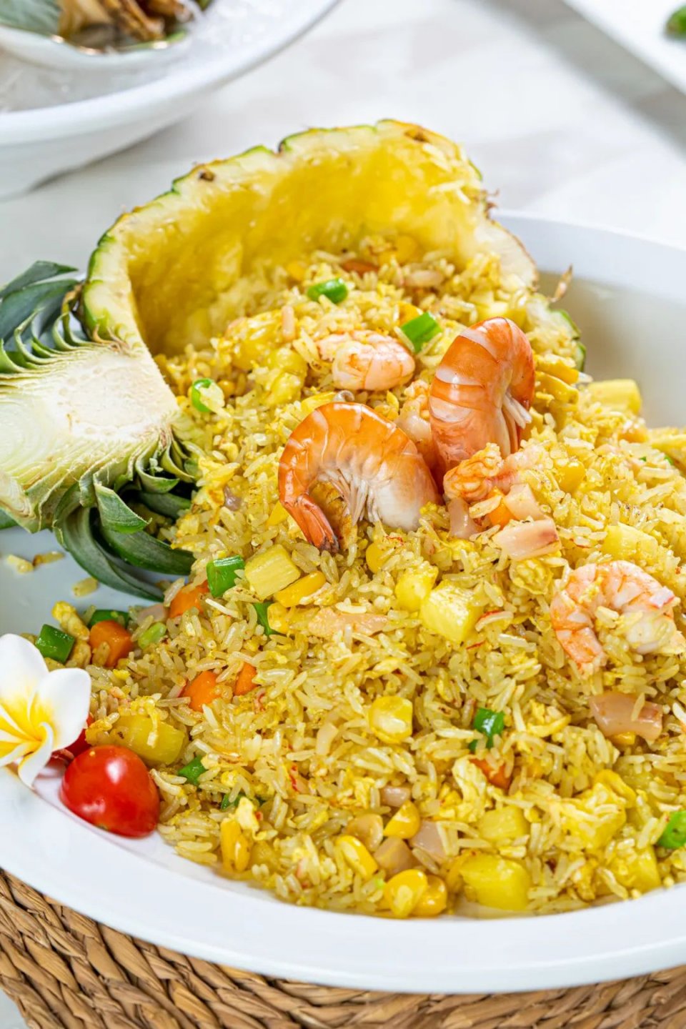 烧烤|打卡海鲜刺身、炭火烤串，凌晨2点还爆满！开在天台的烧烤档