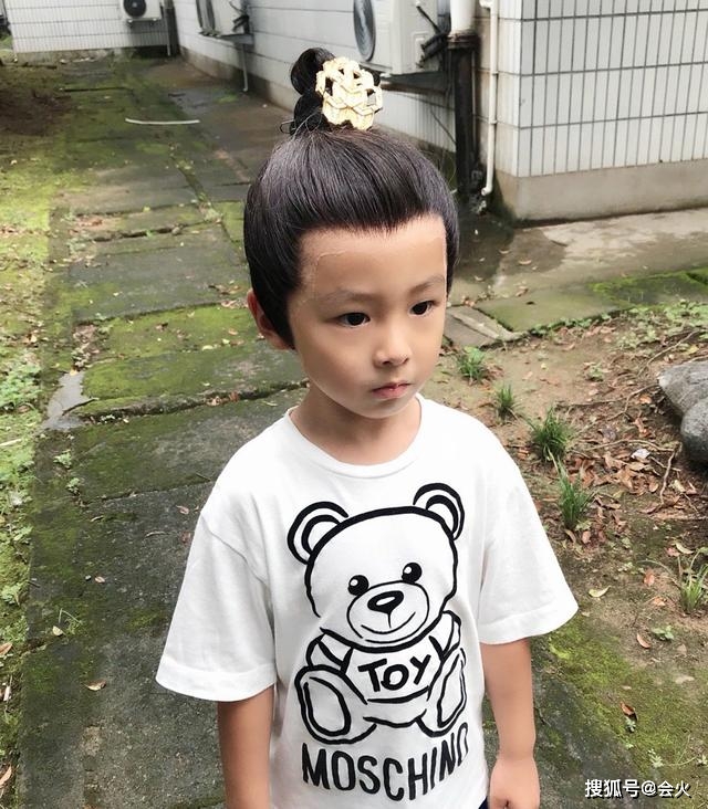 儿子|原创4岁儿子帅过爹？张嘉倪儿子要进娱乐圈，但曾拒绝真人秀邀约！