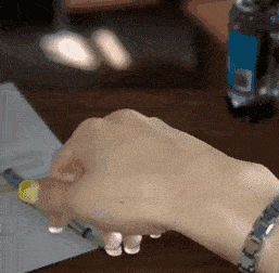 原创
智商很高的喵
