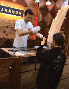原创
惹不起,真的惹不起啊!