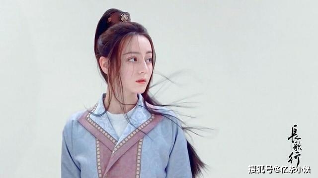 迪丽热巴《长歌行》定妆照,真人漫画神还原,一身戎装英气逼人
