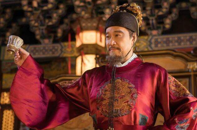 朝廷|他从草根到内阁首辅，朝廷一直等他死后再杀其子