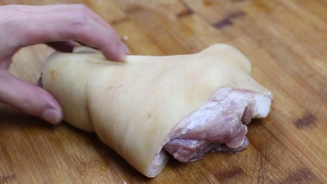 粉蒸肉|掌握这些技巧，好吃不油腻，看着就流口水其实做粉蒸肉也有诀窍