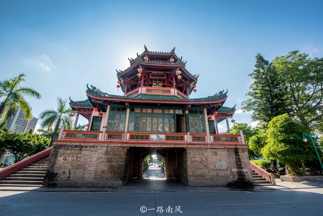 原创广东揭阳传奇建筑,看起来像城楼,却不和城墙相连,已近四百年