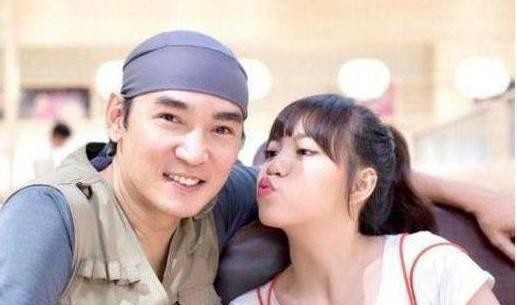 原创与妻子离婚,为争夺女儿抚养权,净身出户的焦恩俊,现如今如何? 原创与妻子离婚,为争夺女儿抚养权,净身出户的焦恩俊,现如今如何?