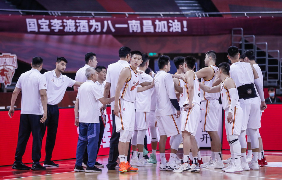 付豪25分难救主,八一男篮90-97上海,cba3连败