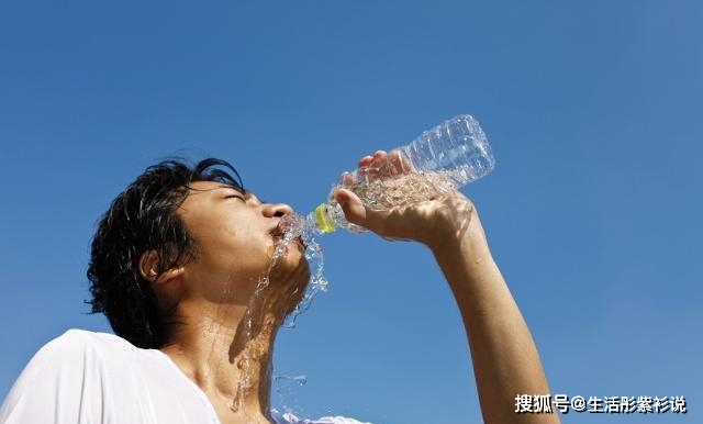 人如何才能变瘦 58f26df21d2c46e9a49e55591d0982e0.jpeg