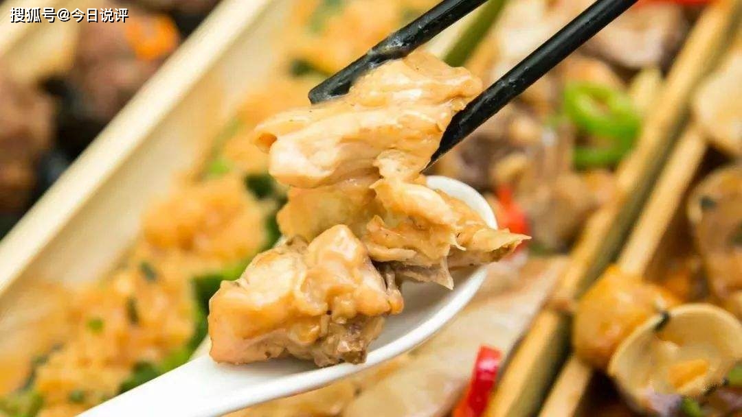 怎么联系当地鸡原创最能吃鸡的省份，每天吃掉两百万只，当地人：鸡能活着离开算我输_https://www.jmylbn.com_新闻资讯_第2张