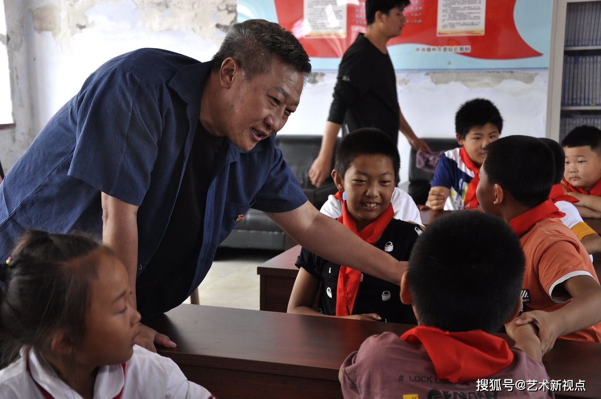 见闻记录|让乡村的孩子《过上好日子》！微电影真情拍摄令人泪目。