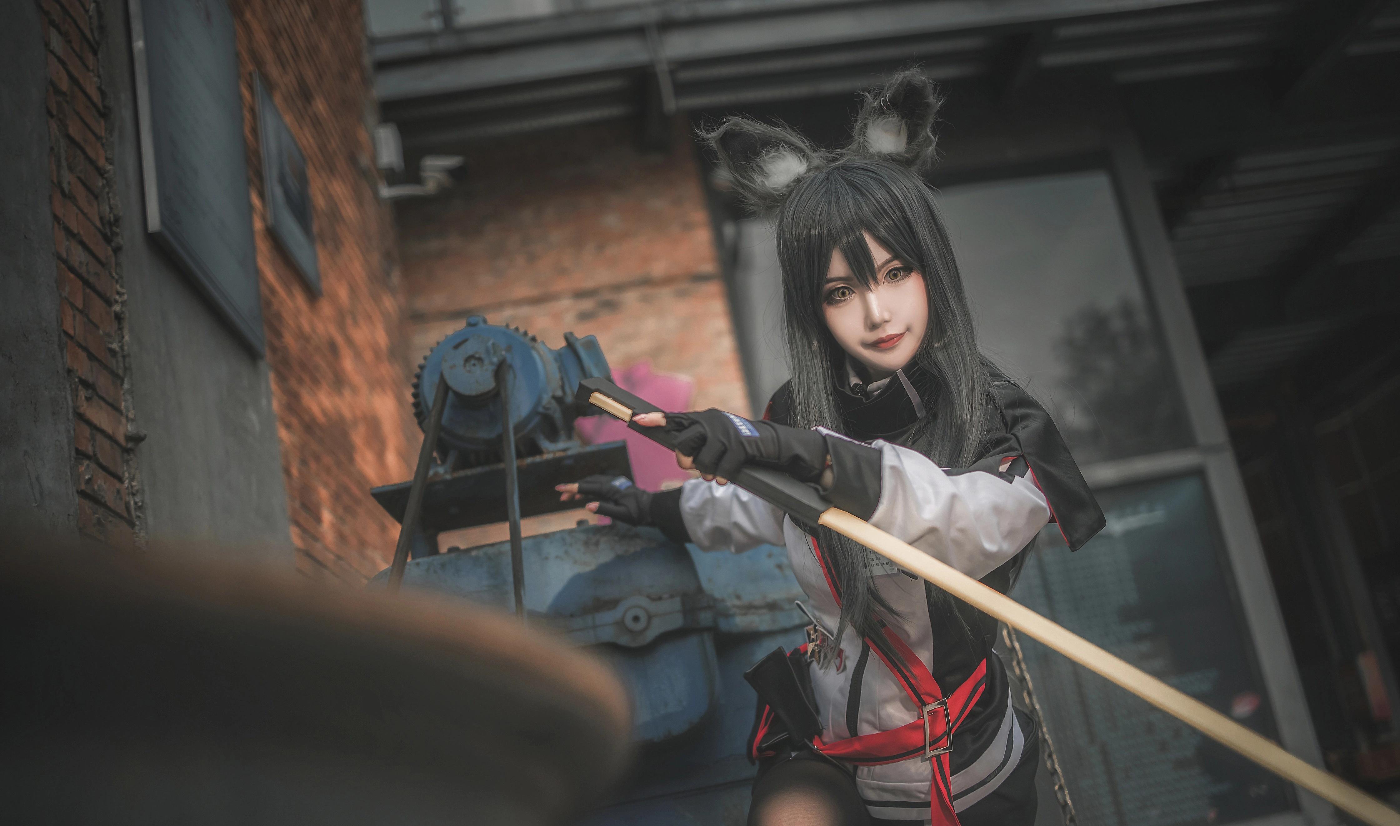 cosplay:《明日方舟》德克萨斯@一诺