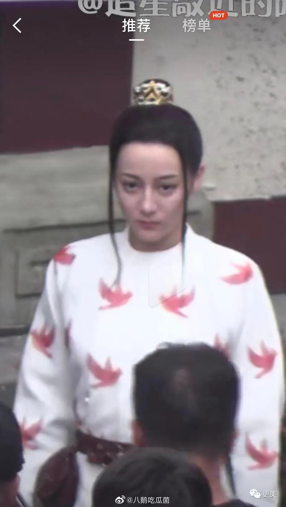 香奈儿|热巴新脸又没法看了,纯天然的她却被质疑用镰刀拉双眼皮?