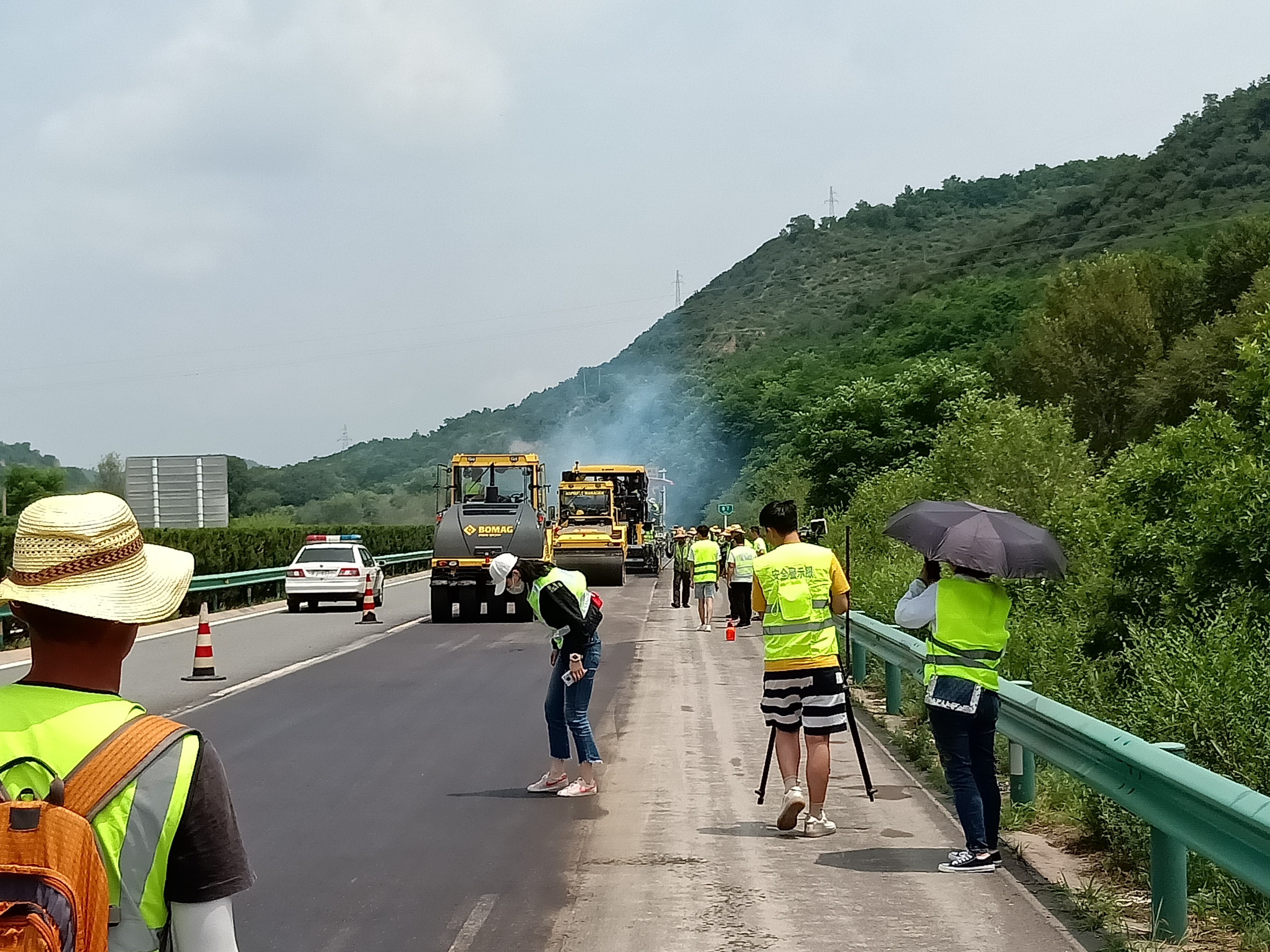 陕西高速机械化工程有限公司科学,合理,高效的公路养护工艺落地