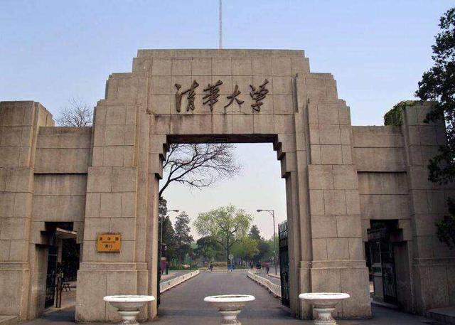 她和蒋方舟一样被清华大学破格录取,毕业7年后,现状如何?