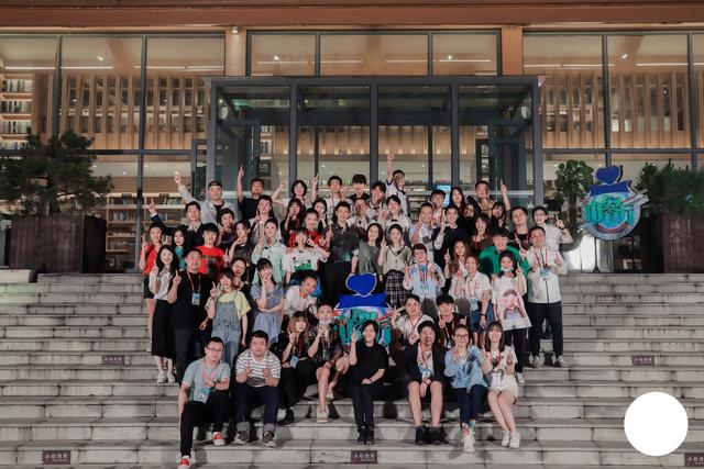 赵丽颖|原创赵丽颖、杨超越、李浩菲等人同框比美，颖宝气质温柔如沐春风