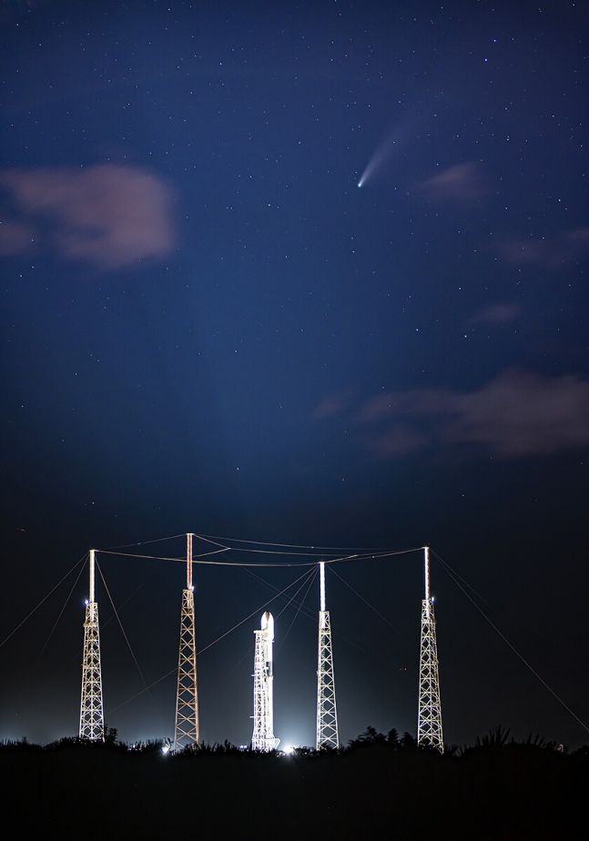 spacex成功地恢复了火箭配对的双方