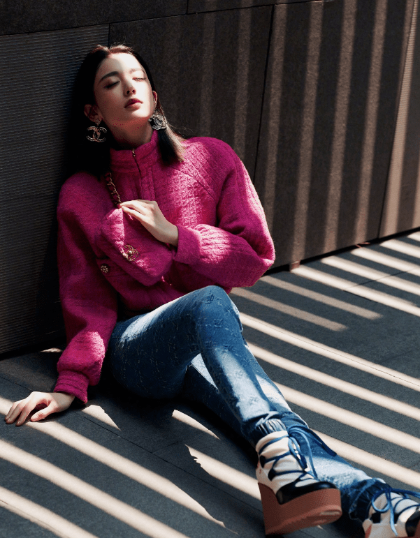 长相|简单服装风很好看,古力娜扎身材好,轻松驾驭成模板