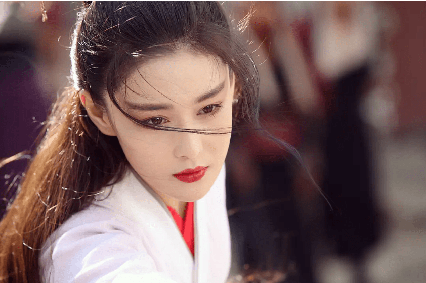 电影|原创30岁之后，曾经“任性”的张馨予，开始展现“可怕”的自律那一面