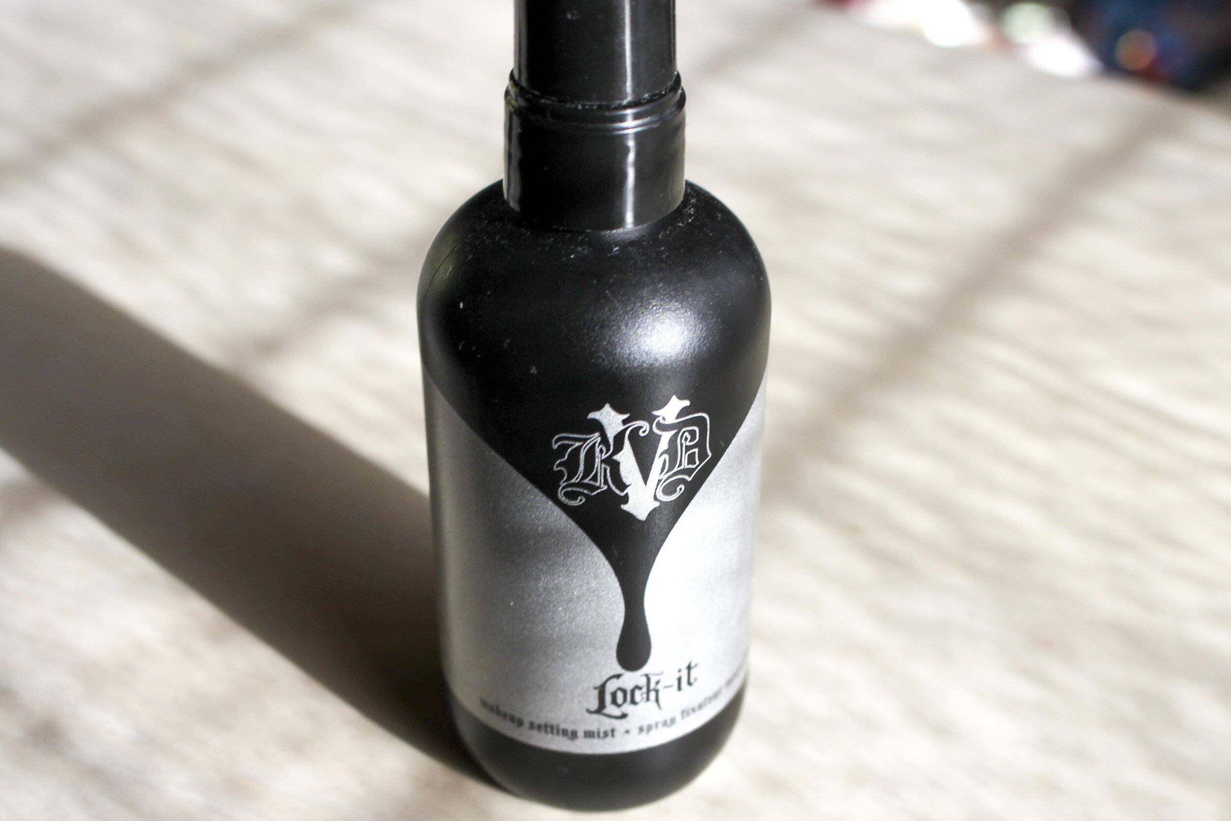 防晒霜|涉水底妆：做好防水基础功课，无所畏惧炎炎夏日