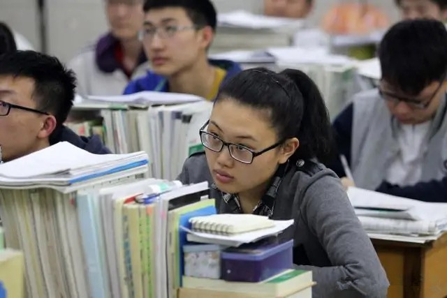 四川清华北大中排名_清华北大率13.8%,力压成都七中,四川这所学