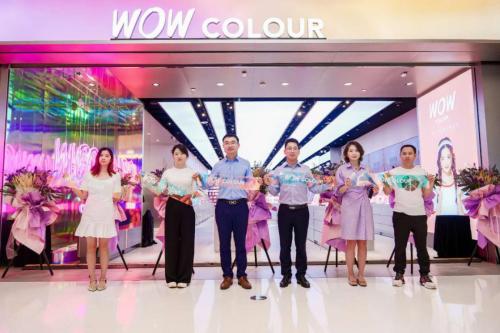 最in美妆集合店WOW COLOUR或将引领美妆新纪元