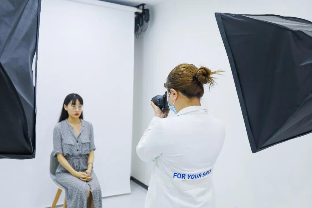 口腔|变美秘密！明星同款牙齿隐形矫正，隐适美暑期半价福利！