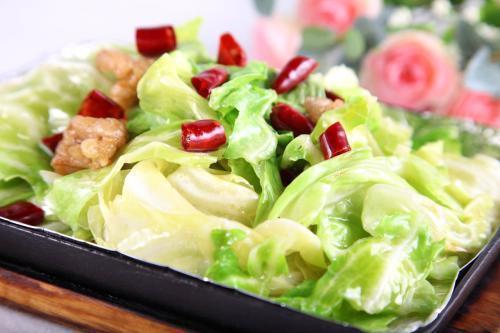 祛斑|脸上爬满皱纹，3种蔬菜，美白祛斑，美容抗衰老女人想要老得慢