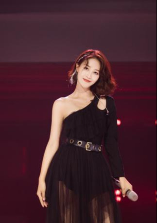 调配|三十岁必须做出改变，不要老''装嫩''了，这样穿不老气还很帅