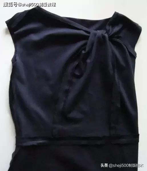 教程|434 扭结裙子纸样及缝制教程